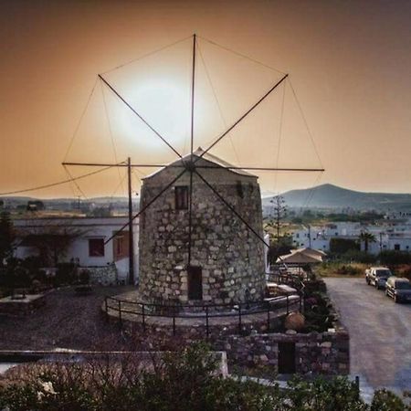 The Windmill Lejlighed Adamantas Eksteriør billede